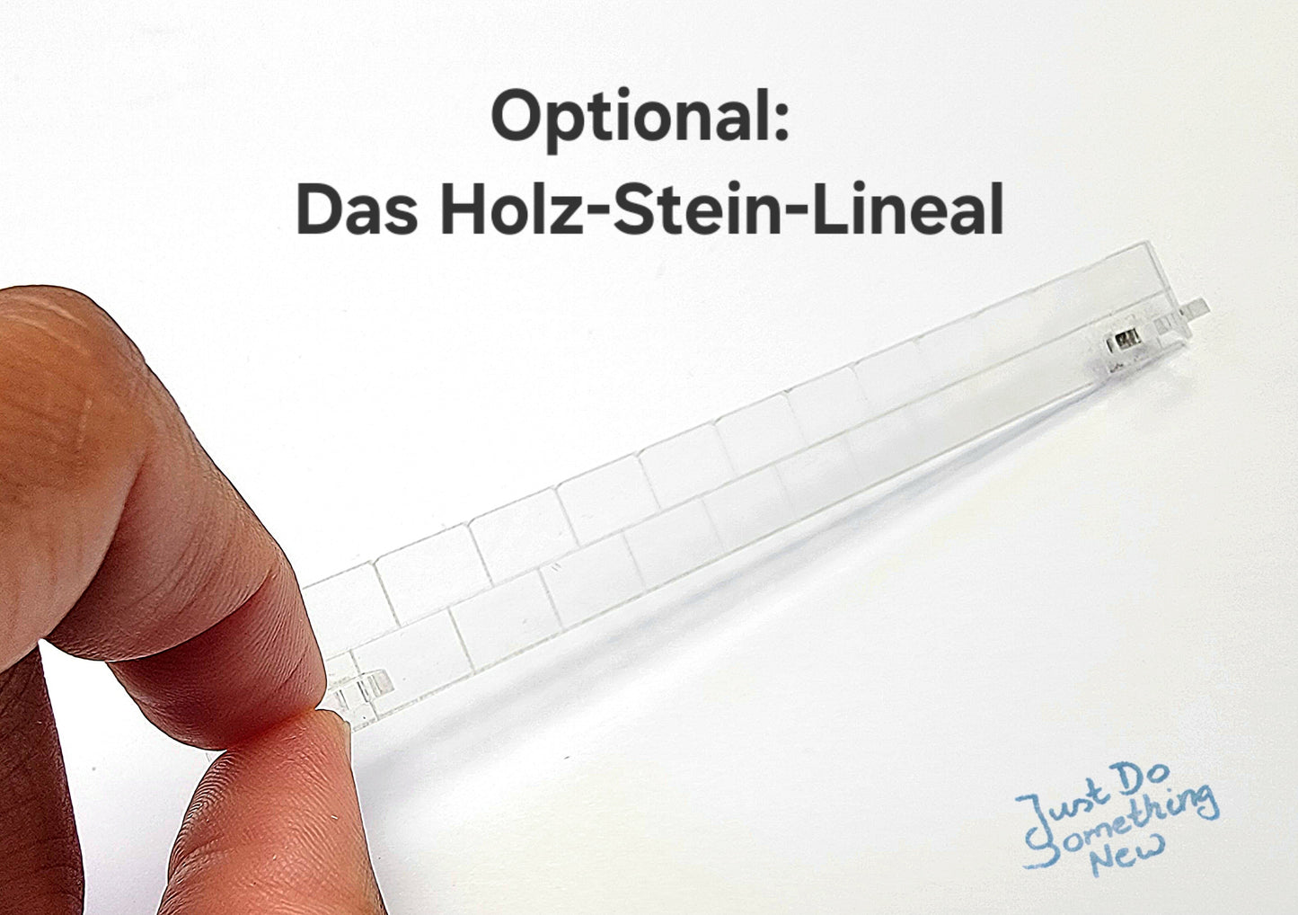 Mit diesem Holz - Stein - Lineal entstehen ganz leicht Balken und damit Wände in Holzoptik und Steinmauern oder Steinwände
