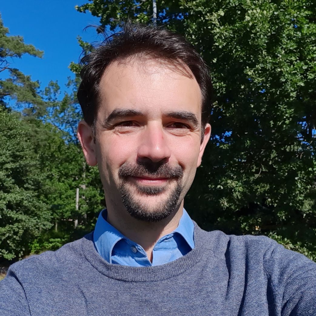 Dipl.-Ing. Thomas Polyzoides - Entwicklung von BewegtBauen Bausätzen